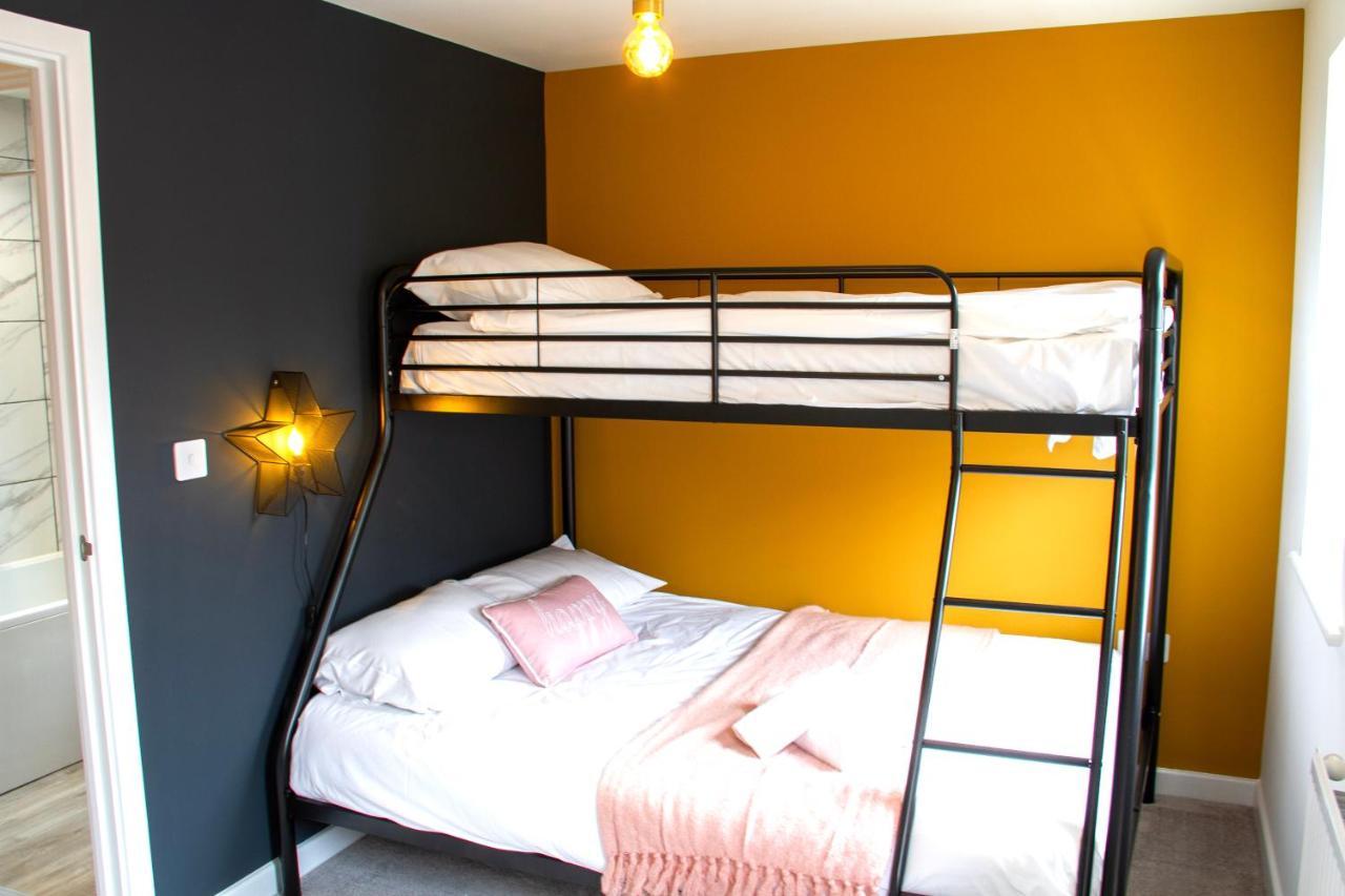 Villa She'S Electric à Blandford Forum Extérieur photo